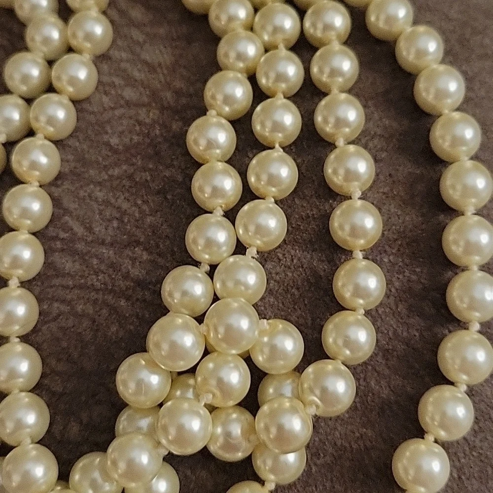 Vtg Creamy Yellow Glass Pearl Knot Beaded Lariat Flapper Necklace